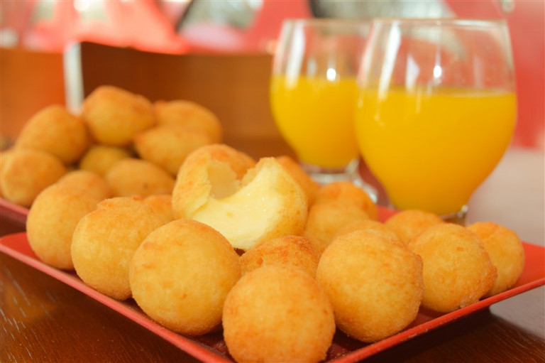 Bolinha de queijo